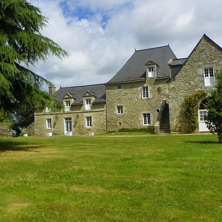 Malansac Manoir De Saint-Fiacre Bed & Breakfast エクステリア 写真